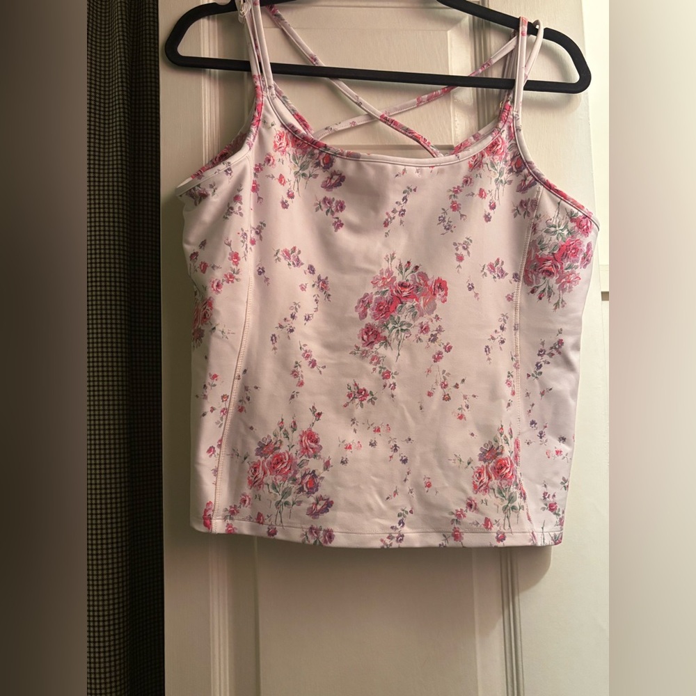 Loveshackfancy active top XXL